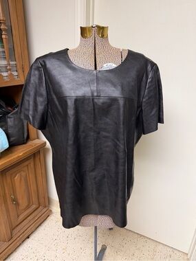 NWT Chico’s Faux Leather Popover Top Black Size 3 (US 16/18) Mixed Media Tunic